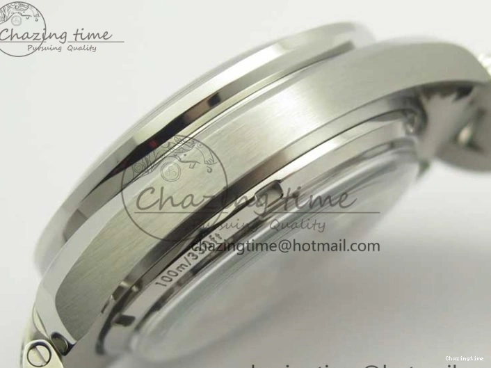 0217 UrbanChic Speedmaster Moonwatch OMF 1:1 Best Edition White Dial Black Hand on SS Bracelet A 8045